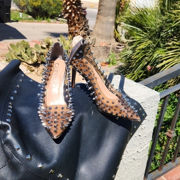 Carvela Kurt Geige‎ Kicker Stud Heels - Picture 6 of 10
